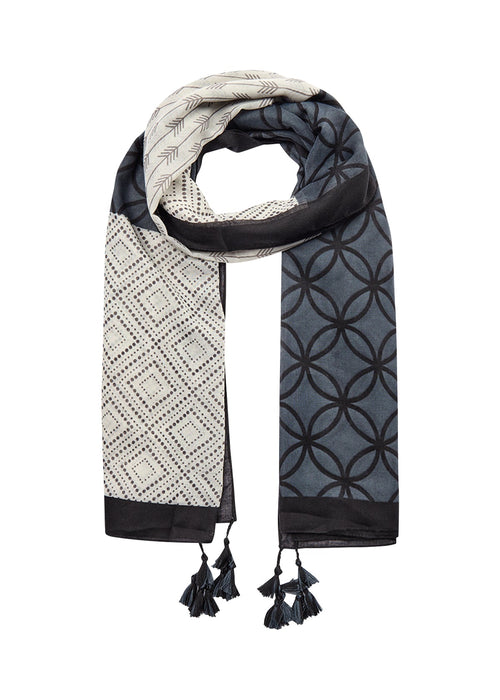 GUINELA Recycled Poly Snuggly Scarf in Grey Slate Combo Scarves Soya Concept